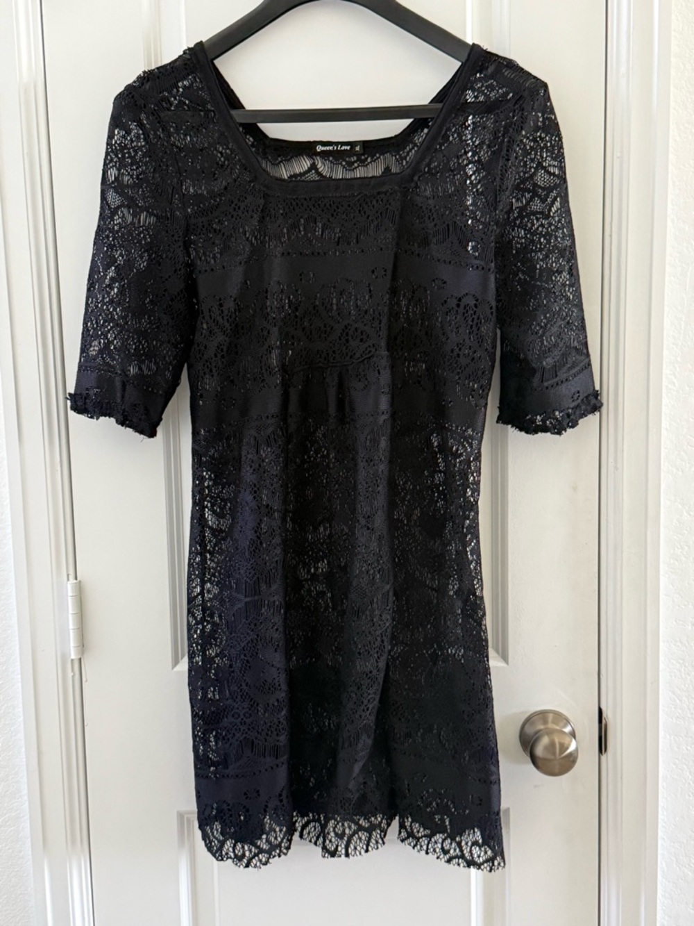 Queens Love Black Lace Dress Short Sleeve Sheer Womens Size M Elegant